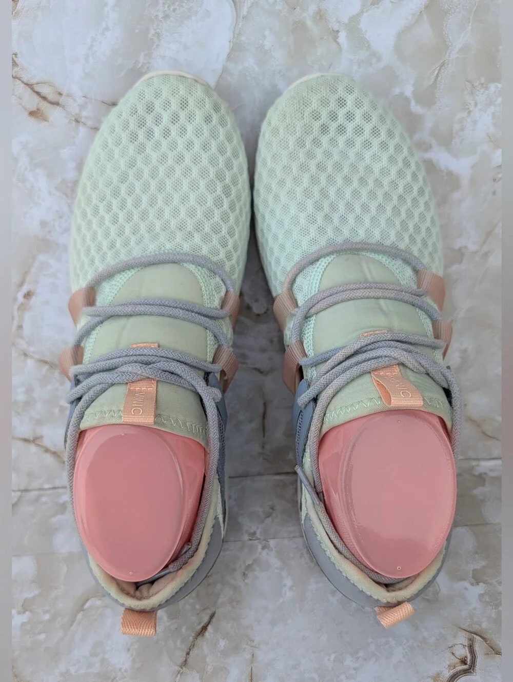 Vionic Adore Mint Mesh Running Shoes Woman's Sz 8